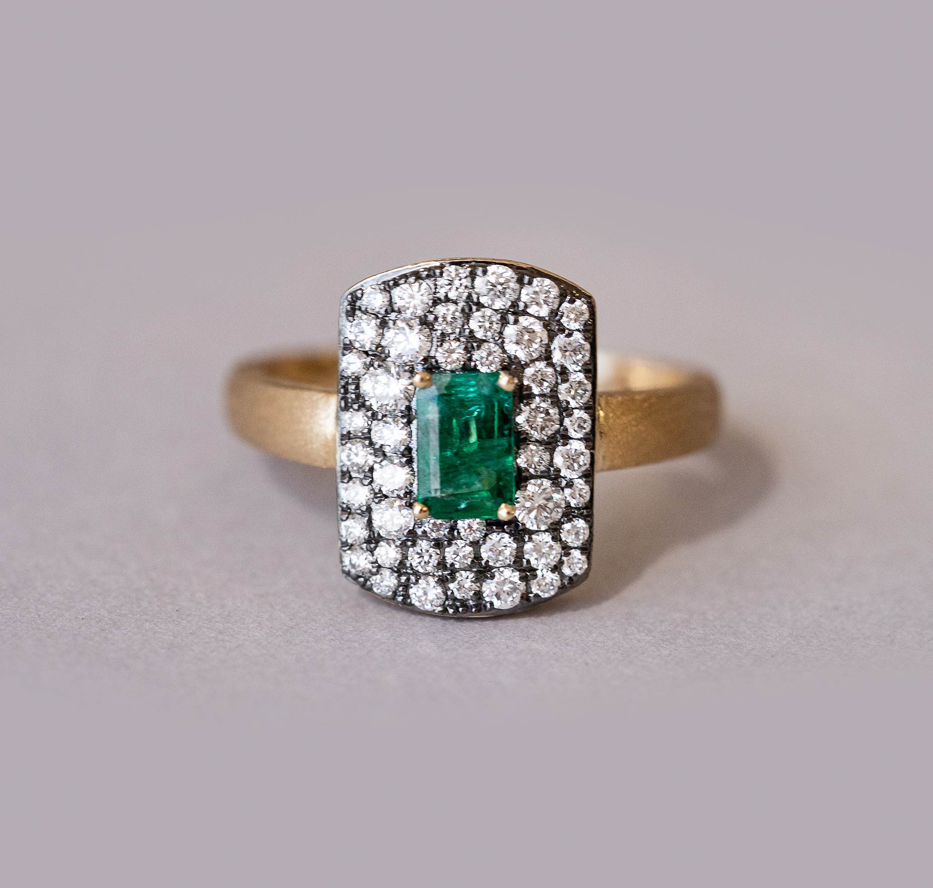 Natural Green Emerald Ring